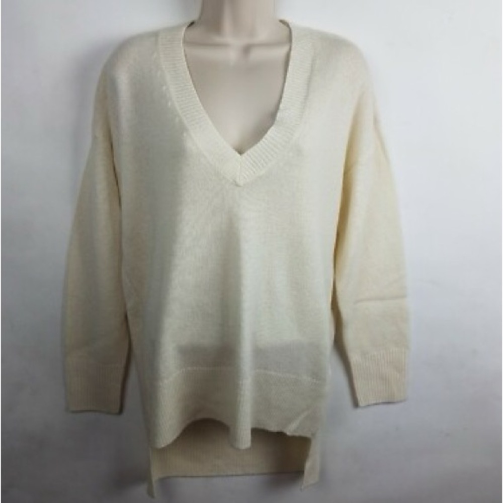 Joie Limana Cashmere Blend Sweater. Size M